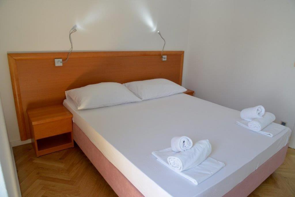 Premium Oaza Apartment Primosten Bagian luar foto